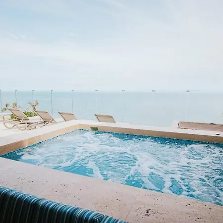 Vista Al Mar/ De Indias/ Oferta / Playa 10p Apartment